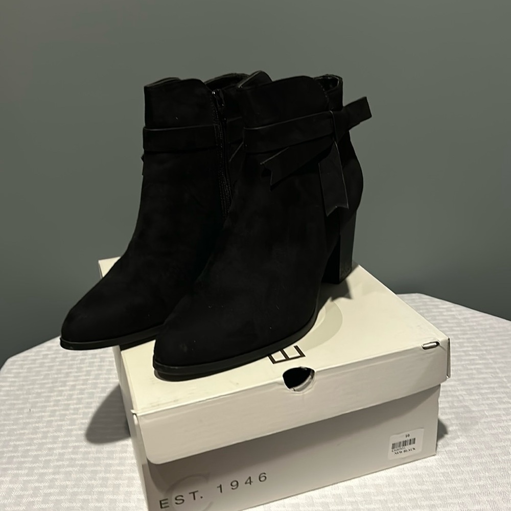 Ladies booties